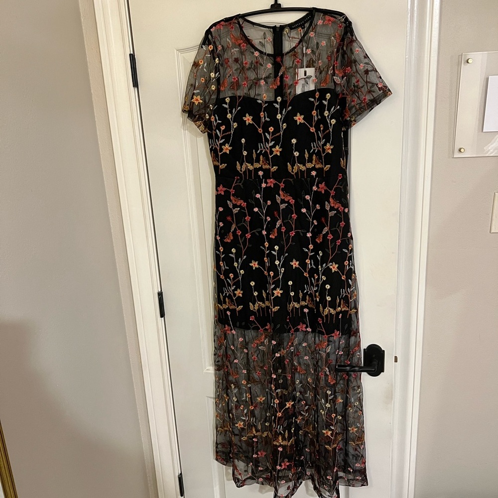 Vici Floor Length Gown